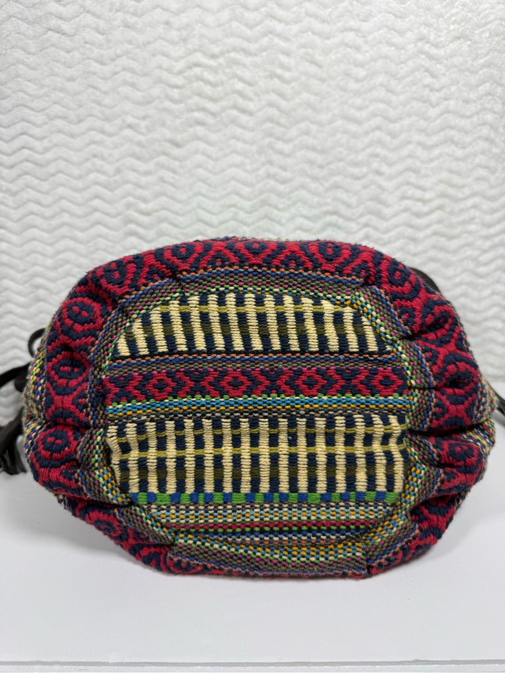 Boho Multi-Color Woven Crossbody Bag. Stunner π€© - Picture 8 of 10